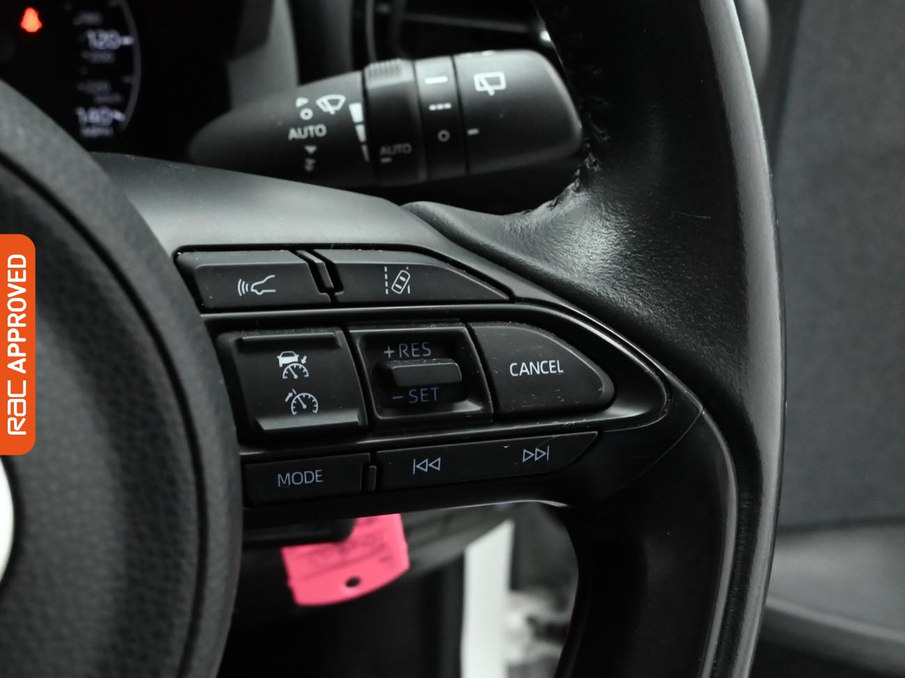 Used Toyota Yaris 2021 for sale - 77654297: Photo 21