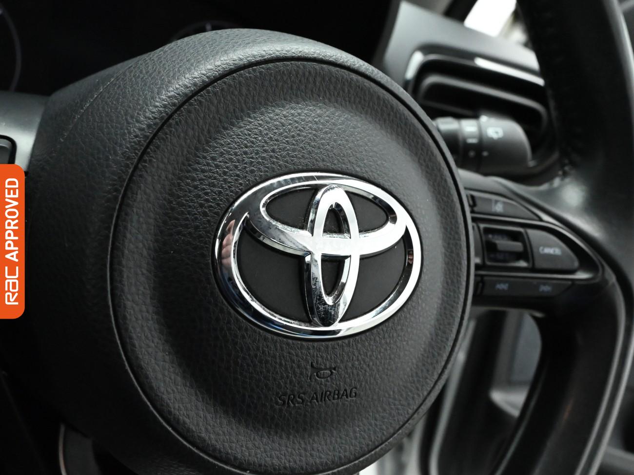 Used Toyota Yaris 2021 for sale - 77654297: Photo 22