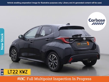 Used Toyota Yaris 2022 for sale - 79568401: Photo