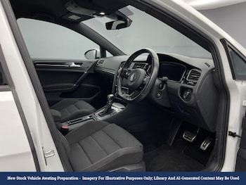 Used Volkswagen Golf 2019 for sale - 79500035: Photo