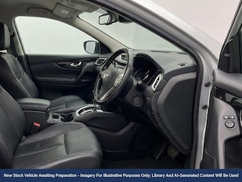 Used Nissan Qashqai 2017 for sale - 78949700: Photo