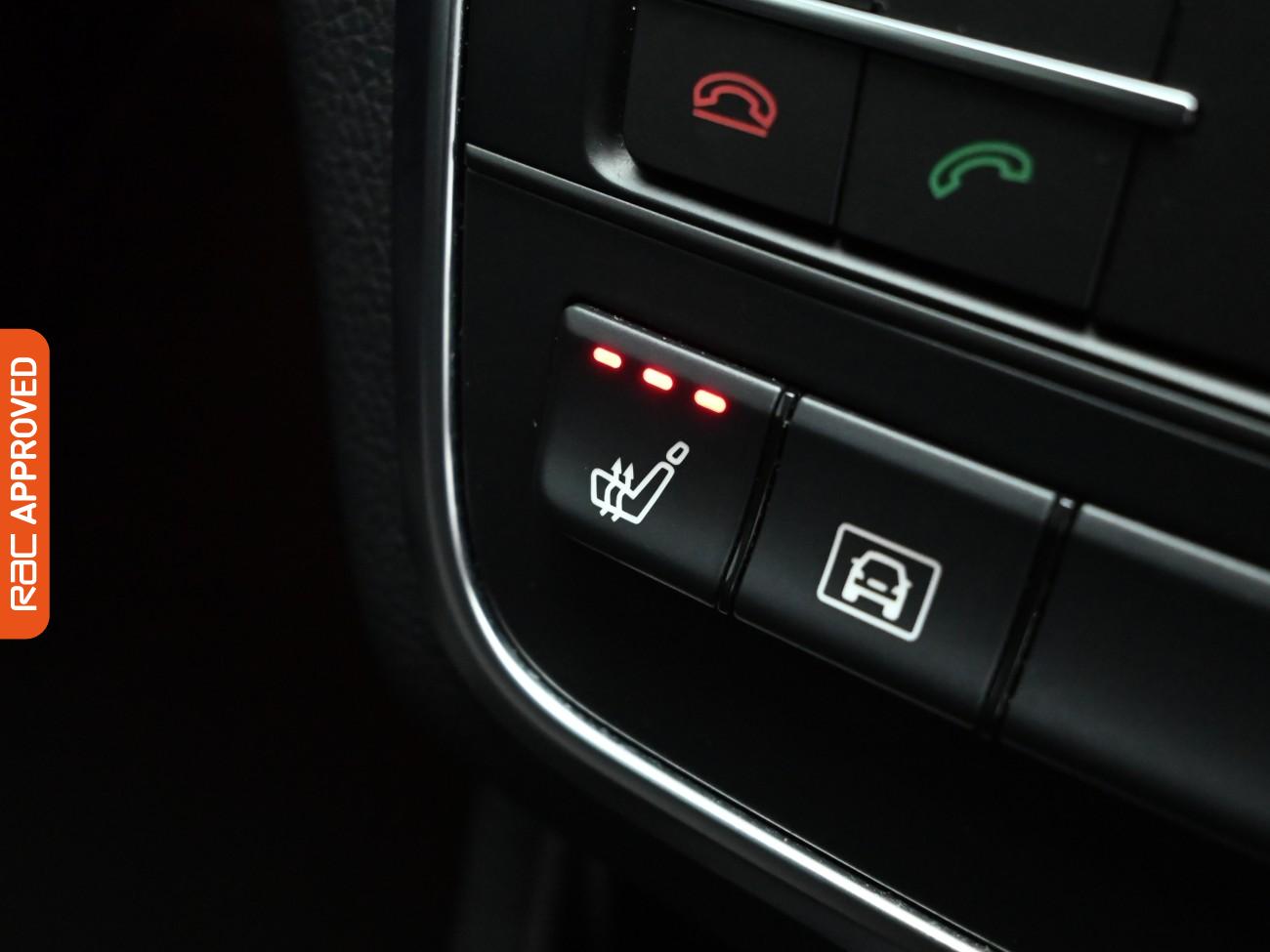 Used Mercedes-Benz GLA 2016 for sale - 76739569: Photo 14