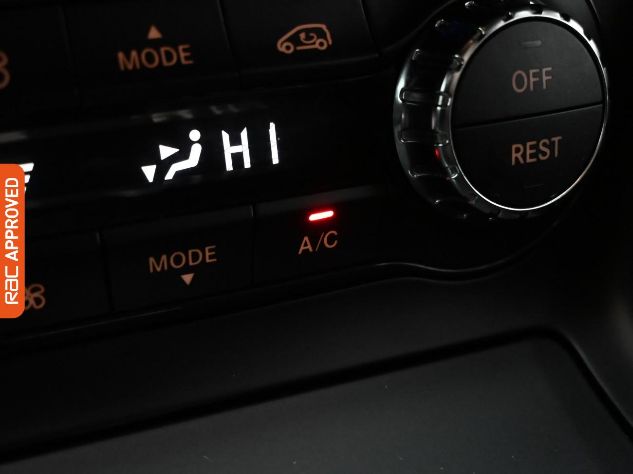 Used Mercedes-Benz GLA 2016 for sale - 76739569: Photo 16