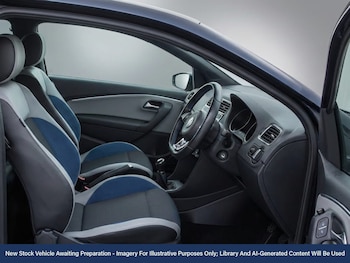 Used Volkswagen Golf 2023 for sale - 77775774: Photo