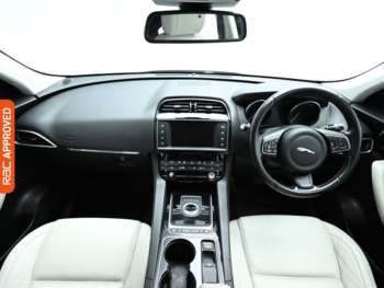 Used Jaguar F-Pace 2017 for sale - 75144094: Photo