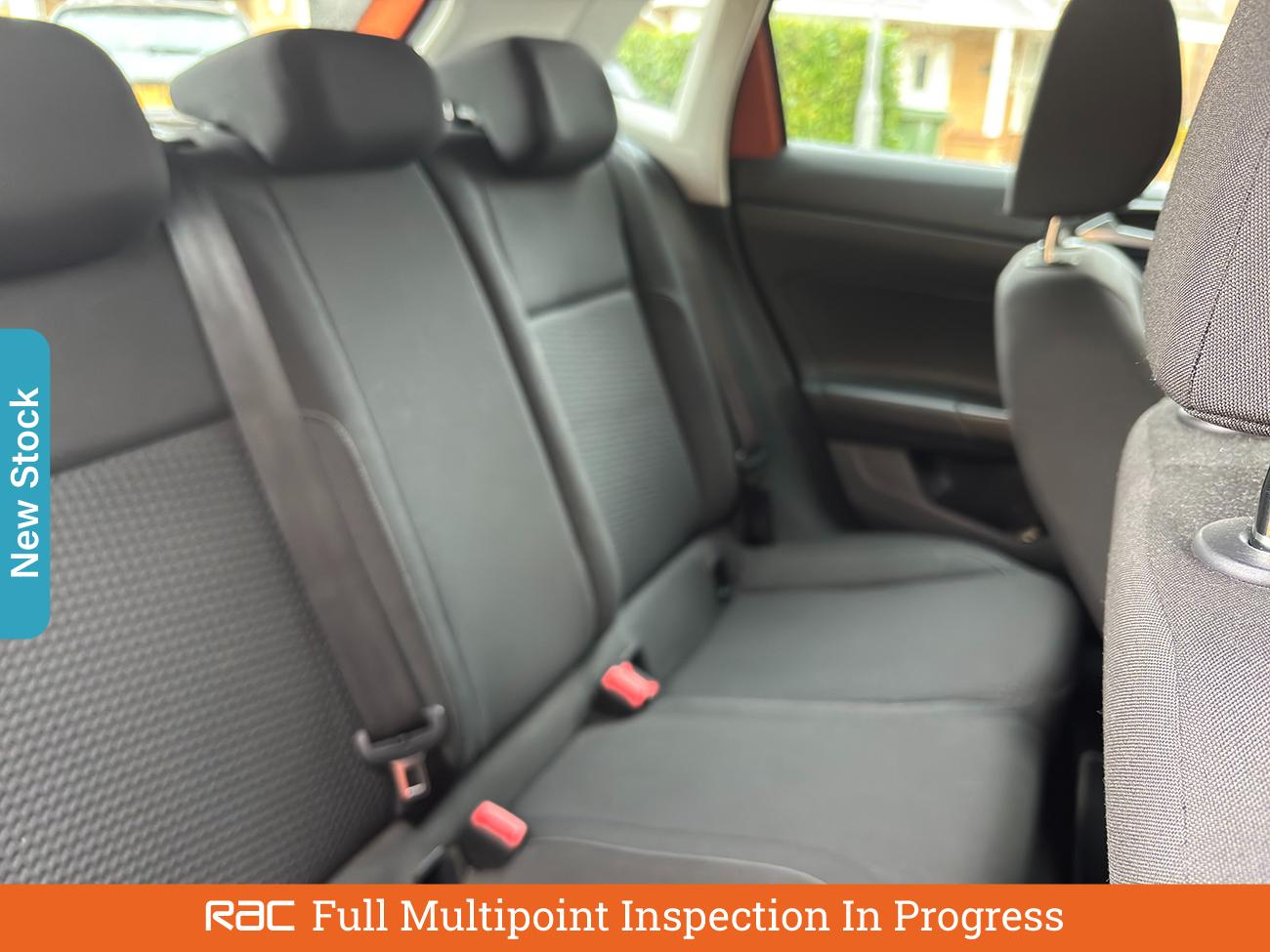 Used Volkswagen Polo 2018 for sale - 76509188: Photo 4