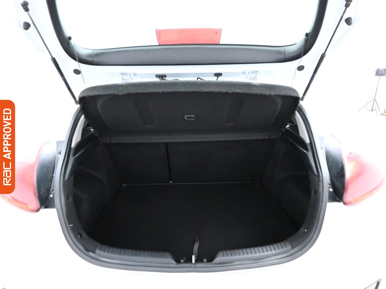 Used Kia Pro Ceed 2016 for sale - 76445541: Photo 13