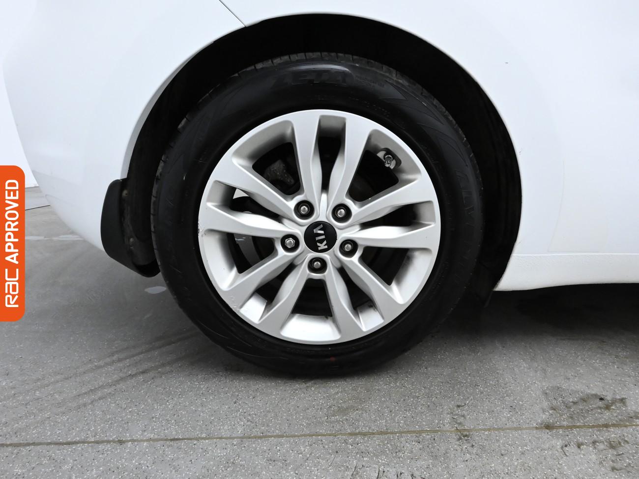 Used Kia Pro Ceed 2016 for sale - 76445541: Photo 25