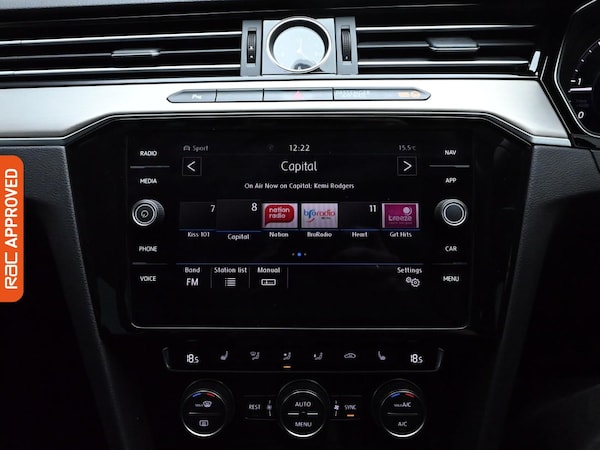 Used Volkswagen Passat 2018 for sale - 76088322: Photo 15