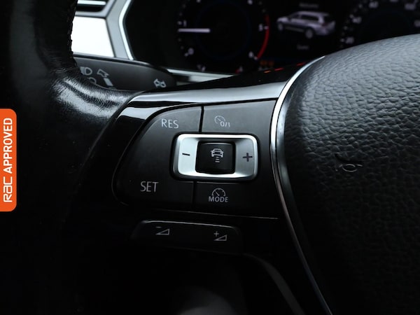 Used Volkswagen Passat 2018 for sale - 76088322: Photo 24