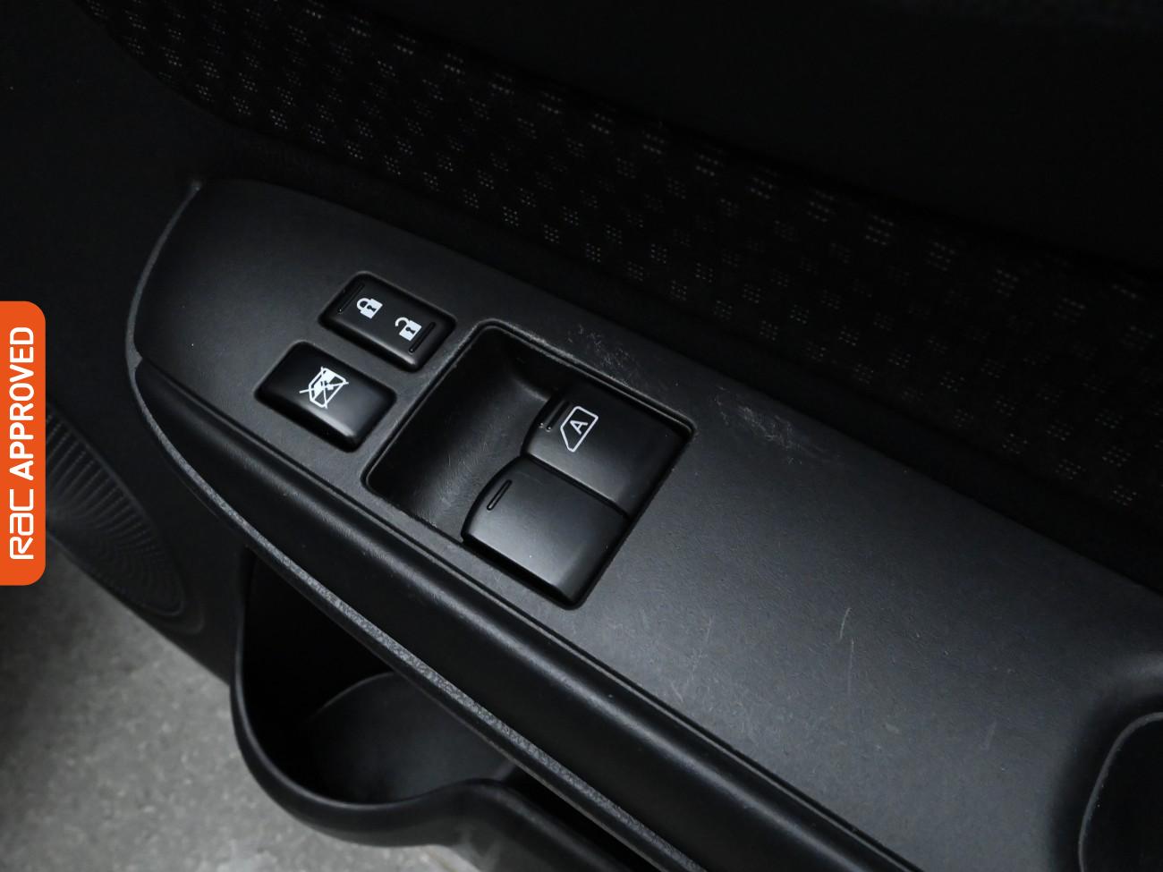 Used Nissan Note 2016 for sale - 76298660: Photo 24
