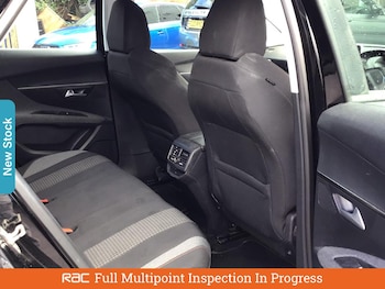 Used Peugeot 3008 2018 for sale - 75944819: Photo