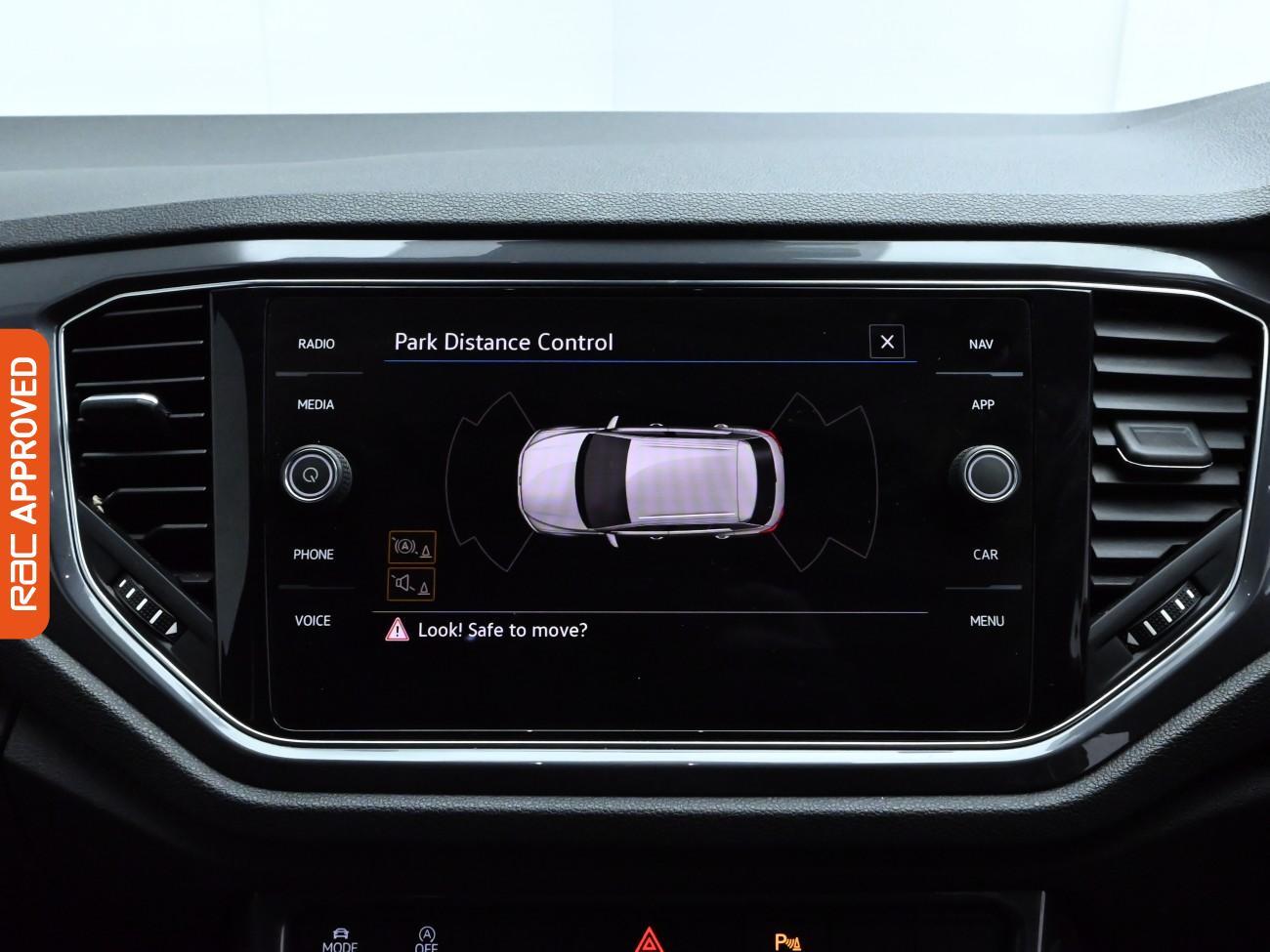 Used Volkswagen T-Roc 2021 for sale - 76353179: Photo 3