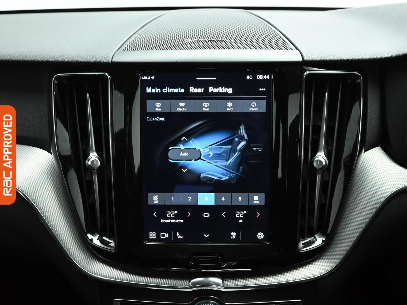 Used Volvo XC60 2022 for sale - 77270496: Photo 19