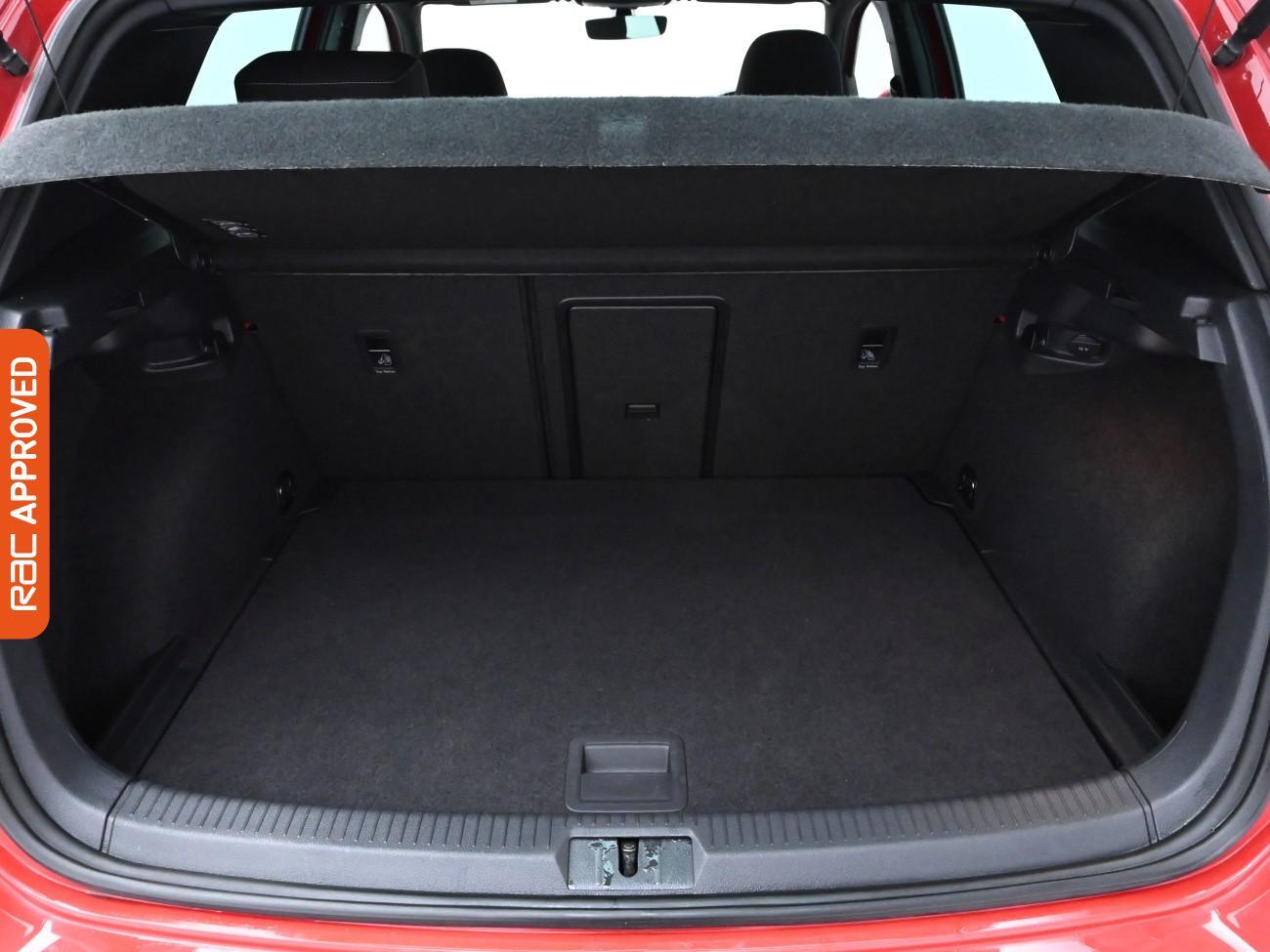 Used Volkswagen Golf 2017 for sale - 76445538: Photo 25