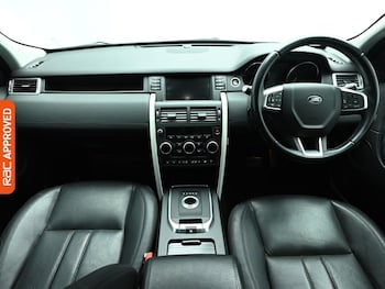 Used Land Rover Discovery Sport 2025 for sale - 76558082: Photo