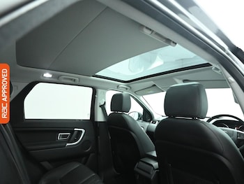 Used Land Rover Discovery Sport 2025 for sale - 76558082: Photo