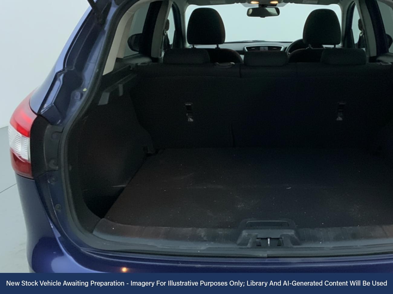 Used Nissan Qashqai 2014 for sale - 76576204: Photo 5