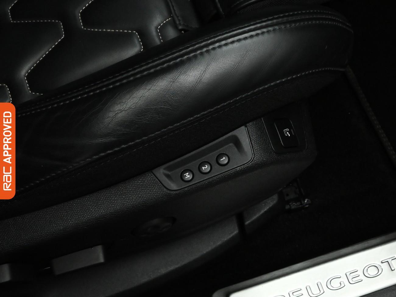 Used Peugeot 3008 2020 for sale - 76641928: Photo 17