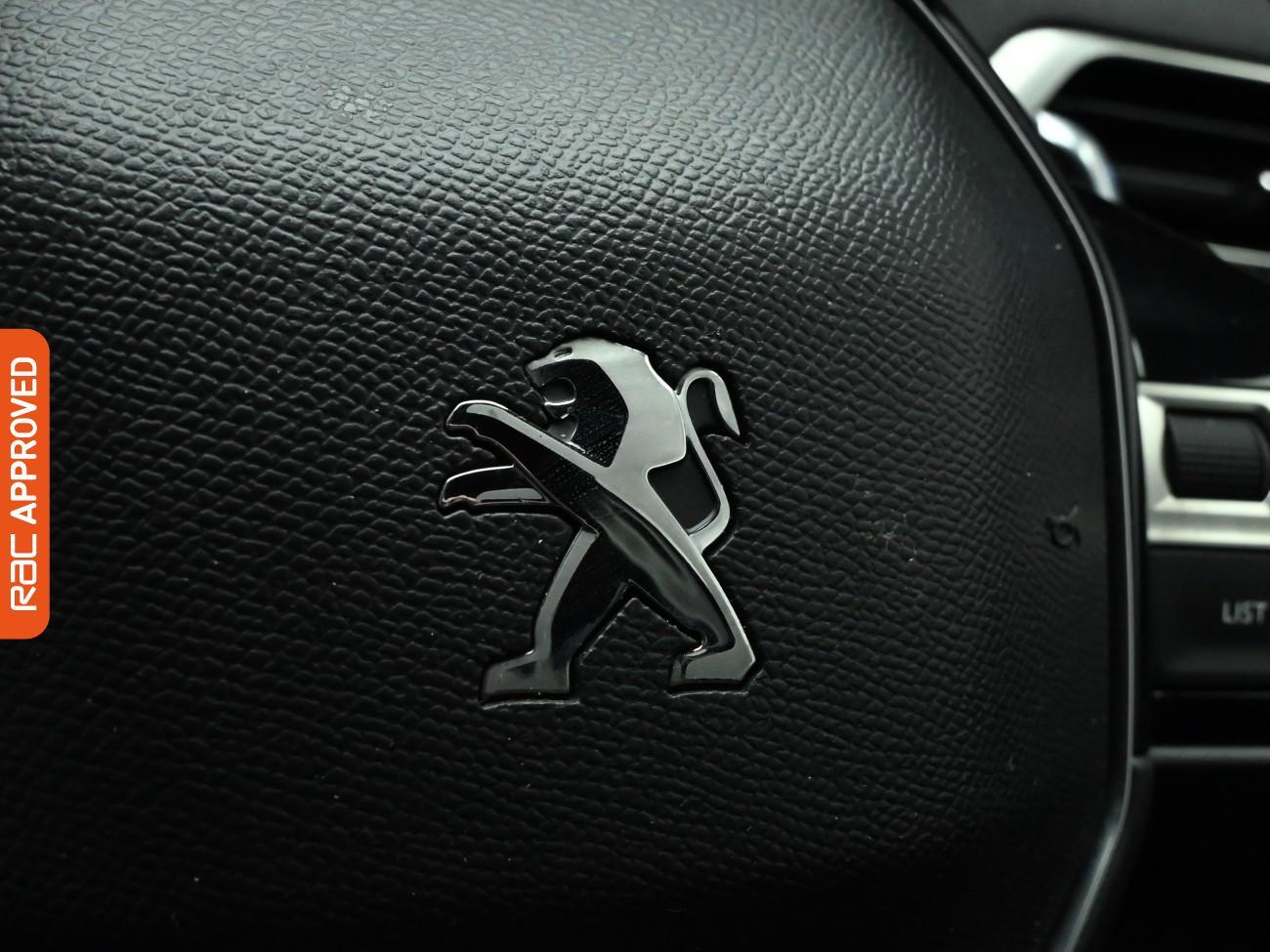 Used Peugeot 3008 2020 for sale - 76641928: Photo 30