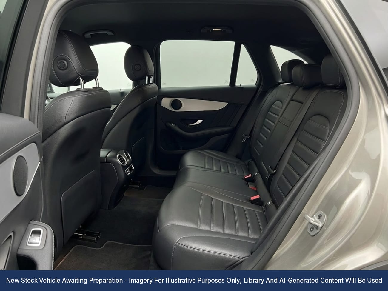 Used Mercedes-Benz GLC 2022 for sale - 77951805: Photo 4