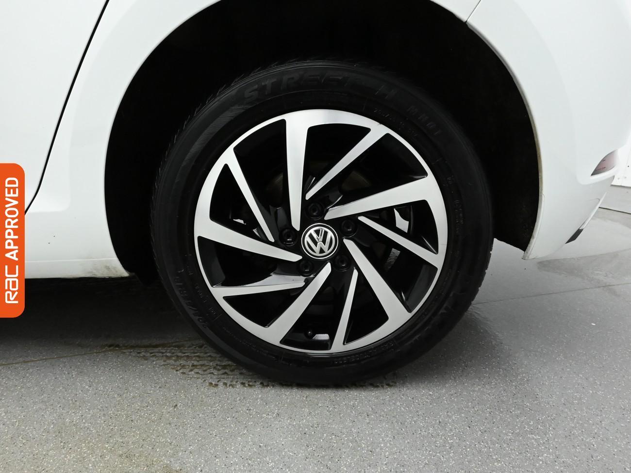 Used Volkswagen Golf 2019 for sale - 77106935: Photo 26