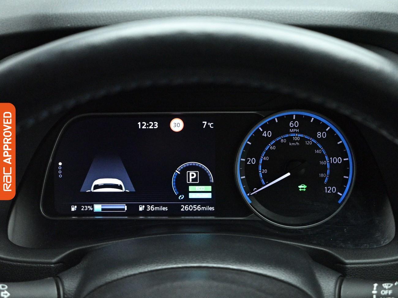 Used Nissan Leaf 2021 for sale - 77951787: Photo 13