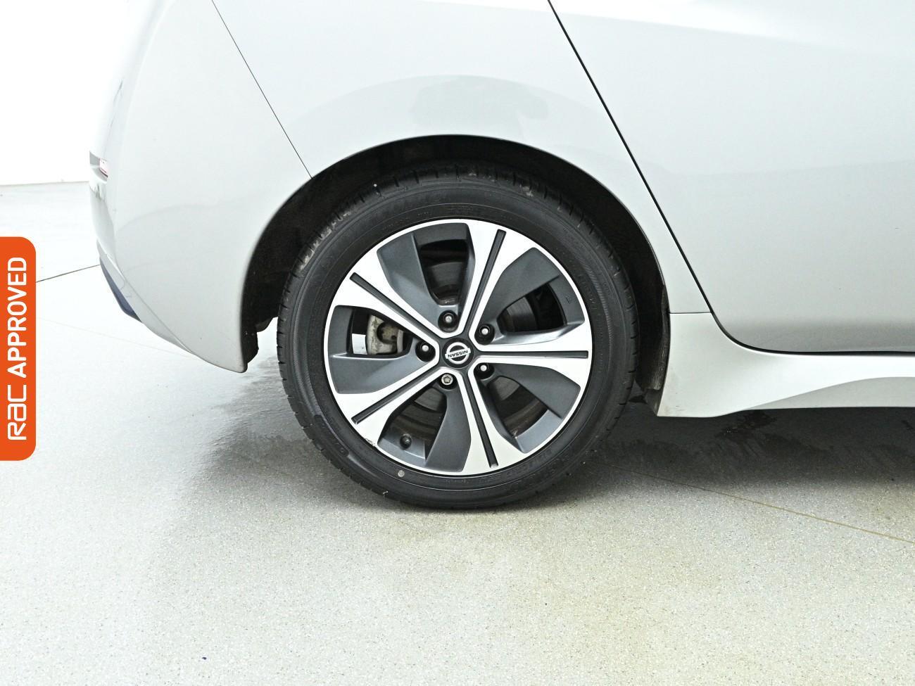 Used Nissan Leaf 2021 for sale - 77951787: Photo 30