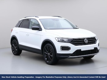 Used Volkswagen T-Roc 2021 for sale - 76576240: Photo