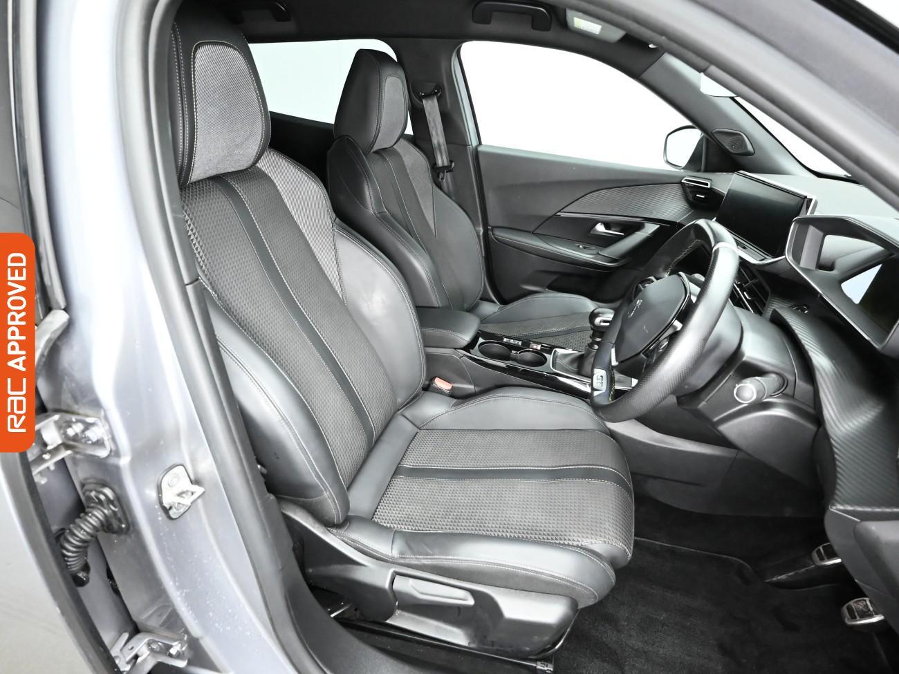 Used Peugeot 2008 2021 for sale - 77286903: Photo 12