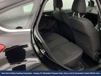 Used Ford Focus 2018 for sale - 78038182: Photo