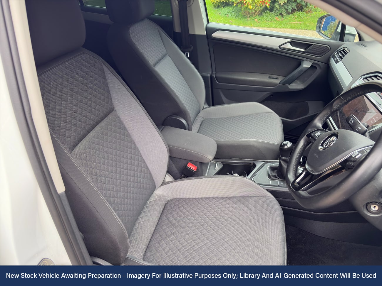 Used Volkswagen Tiguan 2019 for sale - 76509079: Photo 2