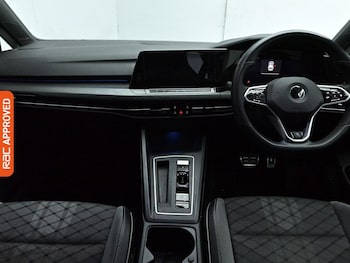 Used Volkswagen Golf 2020 for sale - 78252172: Photo