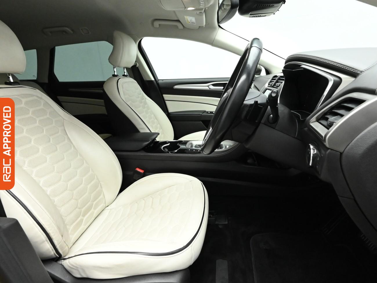 Used Ford Mondeo 2016 for sale - 76611856: Photo 12