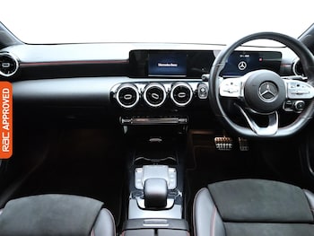 Used Mercedes-Benz A-Class 2021 for sale - 76288315: Photo 2