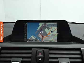 Used BMW 2 Series 2016 for sale - 76558050: Photo