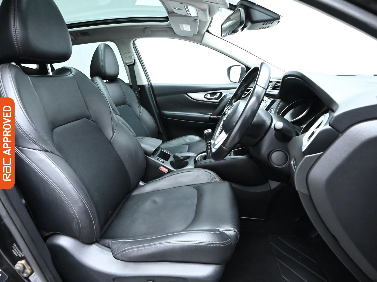 Used Nissan Qashqai 2018 for sale - 77546582: Photo 12