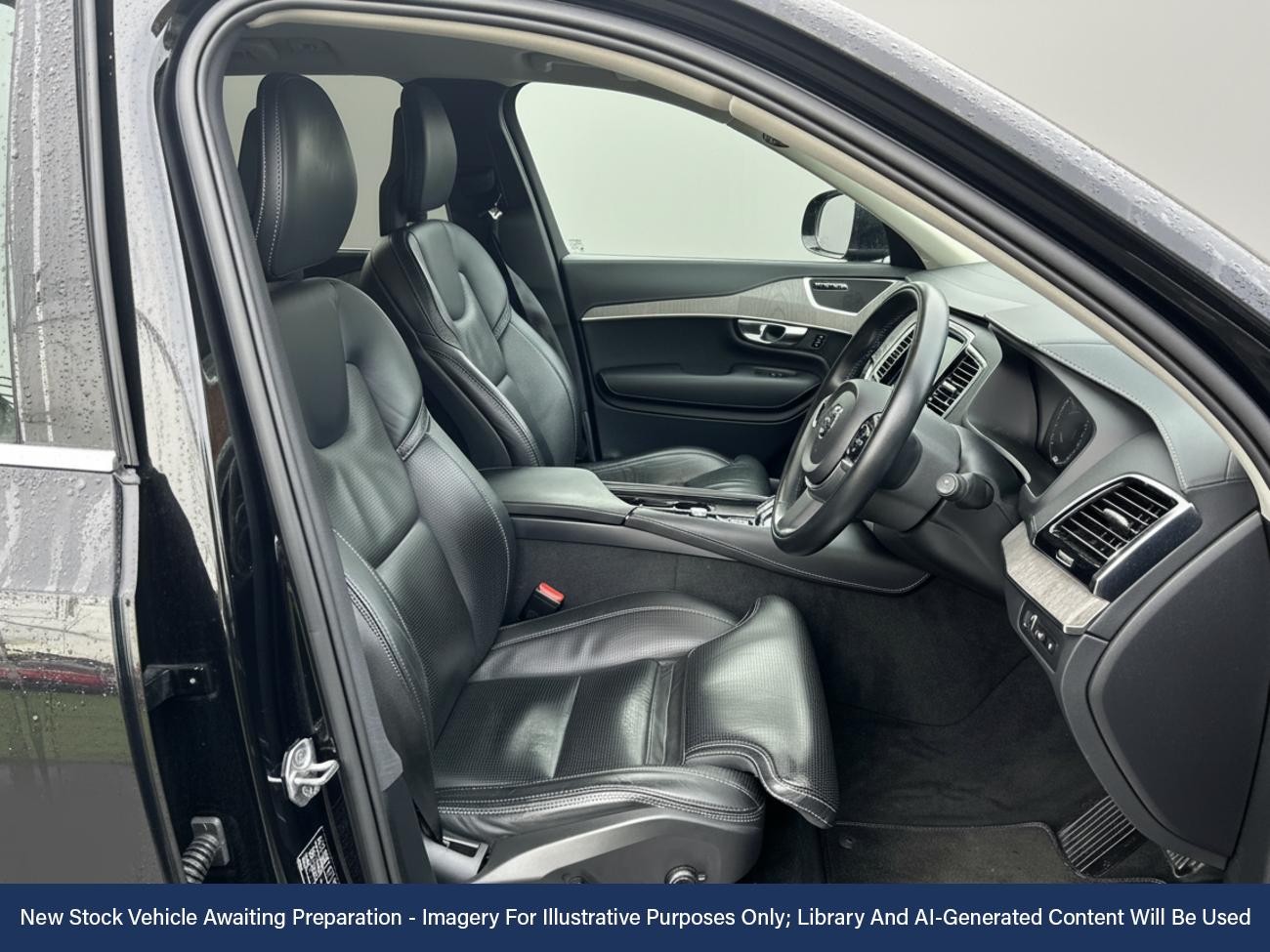 Used Volvo XC90 2021 for sale - 76892464: Photo 3