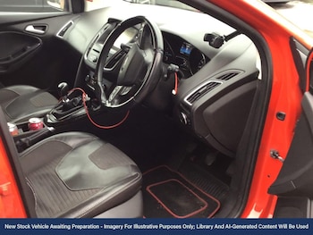 Used Ford Focus 2015 for sale - 76391078: Photo