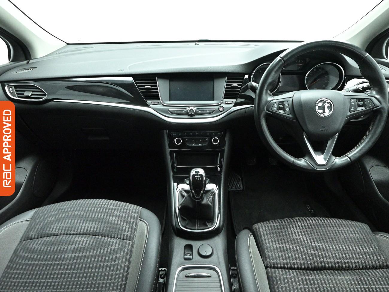 Used Vauxhall Astra 2021 for sale - 77928904: Photo 2