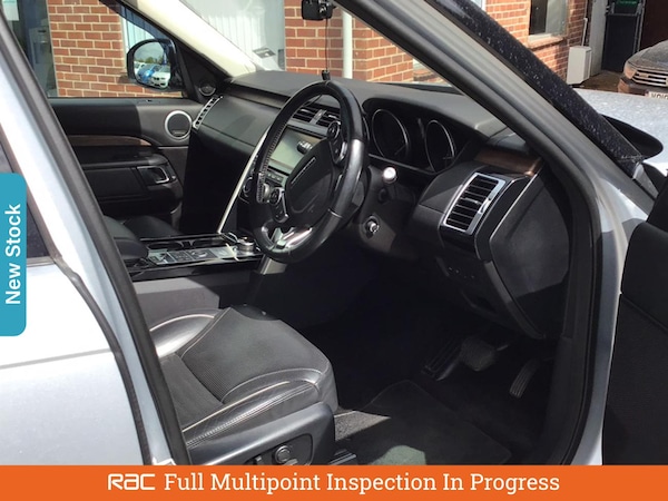 Used Land Rover Discovery 2017 for sale - 75603994: Photo 3