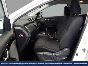 Used Nissan Qashqai 2017 for sale - 78775331: Photo