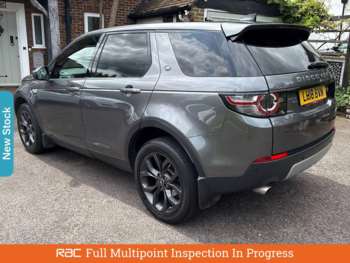 Used Land Rover Discovery Sport 2018 for sale - 74937680: Photo