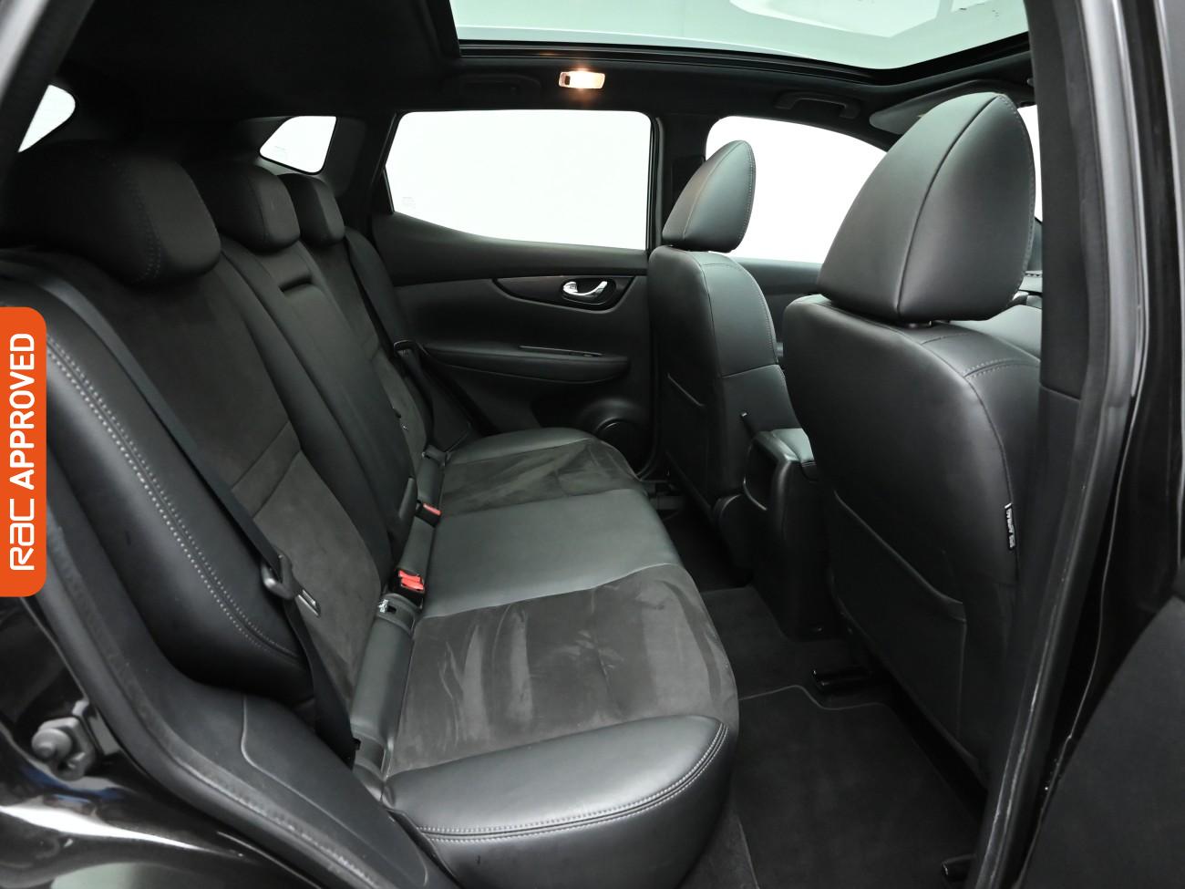 Used Nissan Qashqai 2017 for sale - 77582639: Photo 13