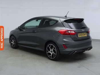 Used Ford Fiesta 2018 for sale - 79512026: Photo