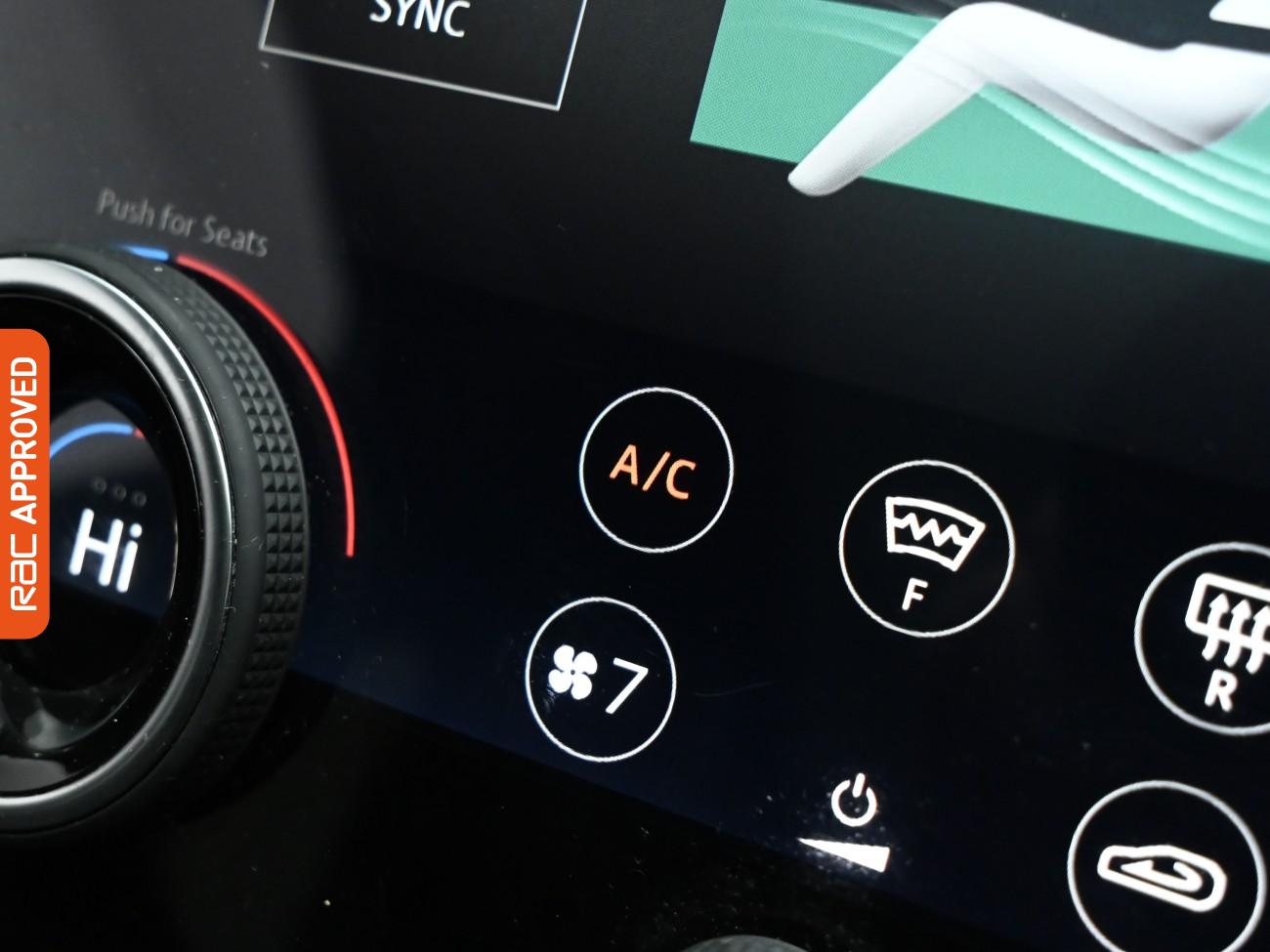 Used Land Rover Range Rover Velar 2018 for sale - 77095795: Photo 21