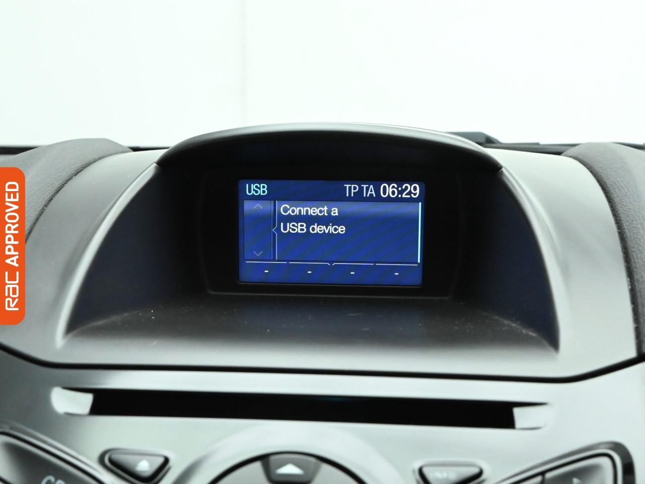 Used Ford Fiesta 2017 for sale - 77236094: Photo 19