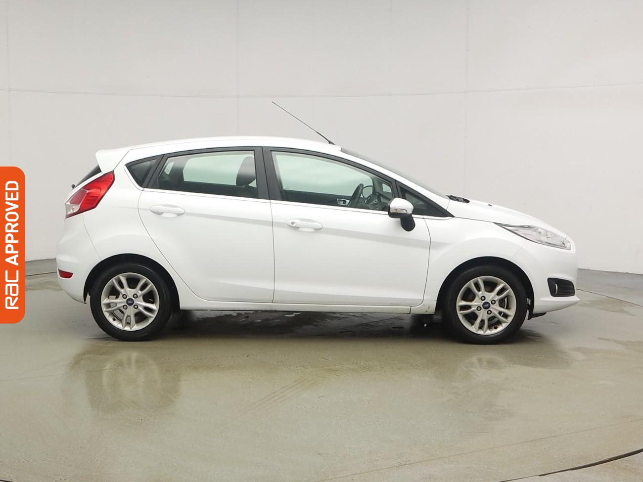 Used Ford Fiesta 2017 for sale - 77236094: Photo 6