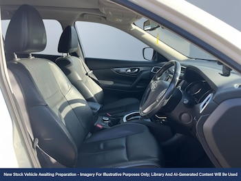 Used Nissan X-Trail 2017 for sale - 76401672: Photo