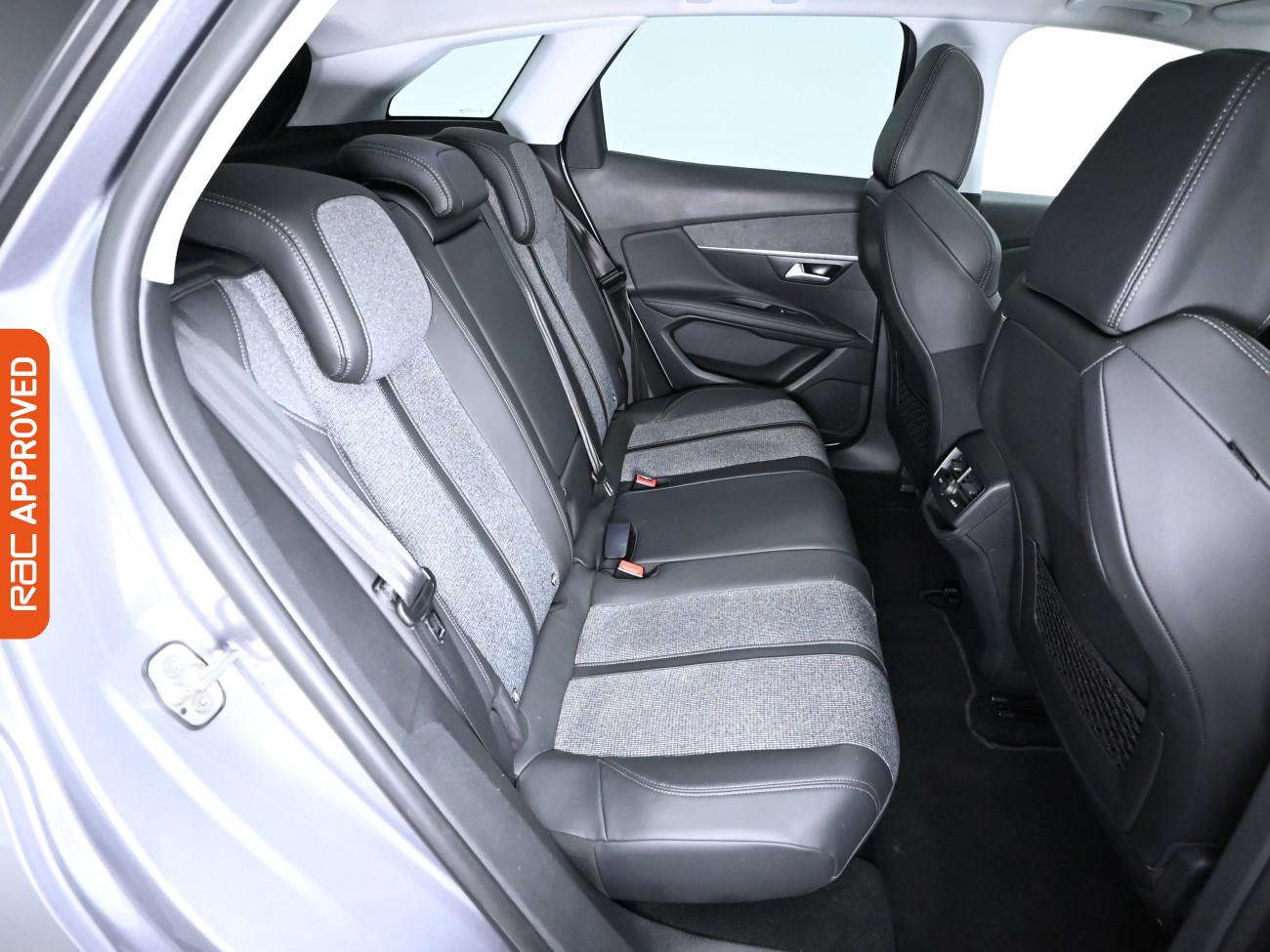 Used Peugeot 3008 2017 for sale - 76362793: Photo 13